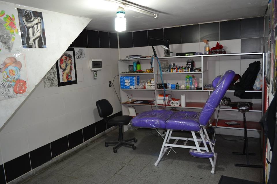 Interior del estudio Kroon Ink en San Miguel